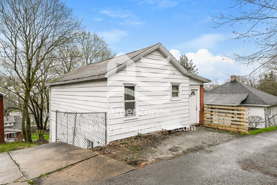 Building Photo - 307 Lafferty St
