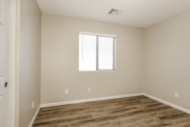 Building Photo - 12568 W St Moritz Ln