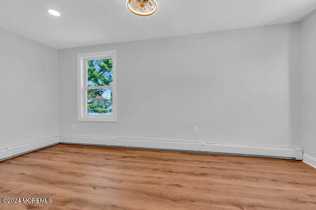 Building Photo - 30 Cedar St