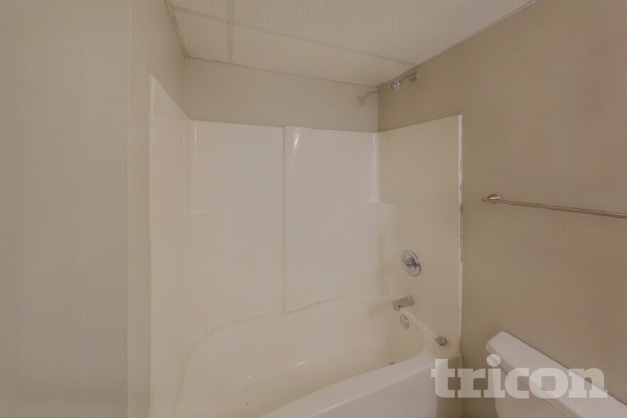 Building Photo - 157 Millwheel Dr