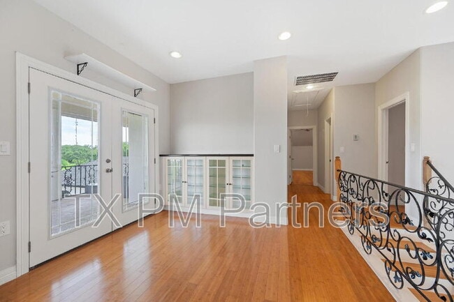 Building Photo - 13819 Lakeview Meadow Dr