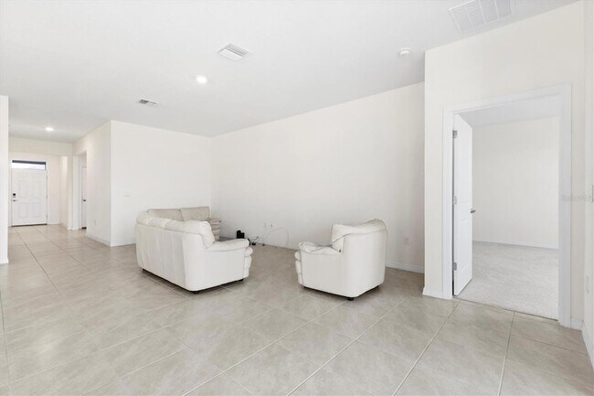 Building Photo - 8022 Penrose Pl