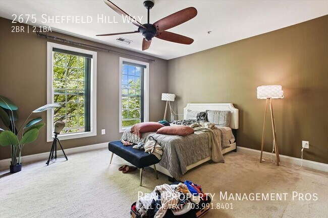 Building Photo - 2675 Sheffield Hill Way