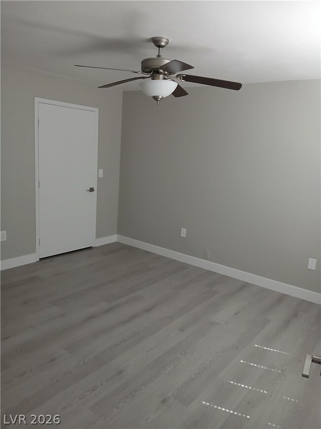 Building Photo - 555 E Silverado Ranch Blvd