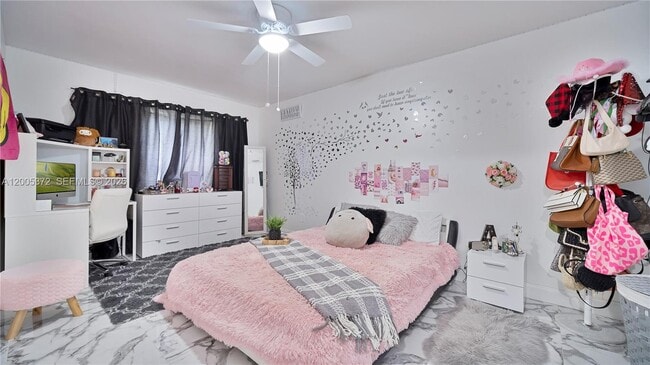 Building Photo - 4081 14th Ave SE