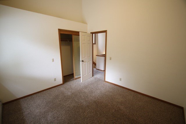 Building Photo - 3 Bedroom East Anchorage Townhouse!