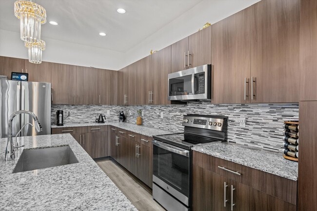 Building Photo - 4795 Sand Dollar Dr