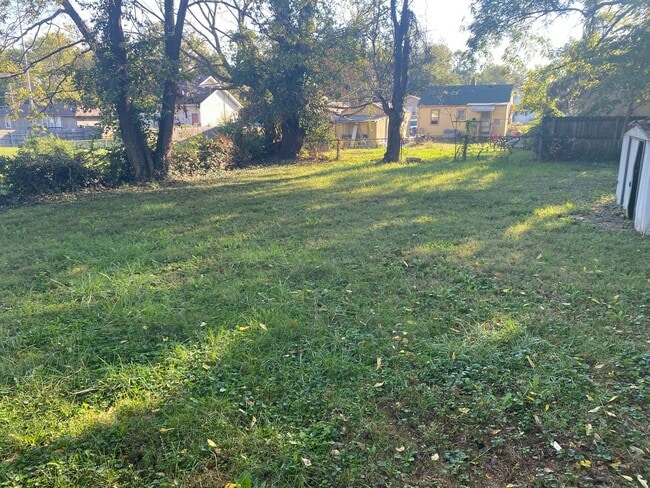 Building Photo - 3-Bedroom Home in a Quiet Neighborhood!