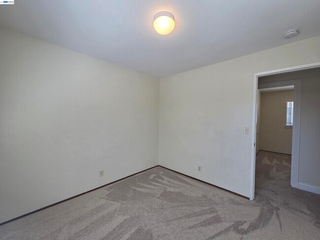 Building Photo - 11732 Bloomington Way