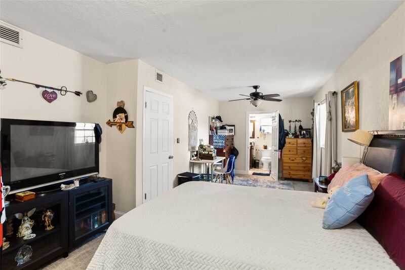 Building Photo - 8915 59th Way