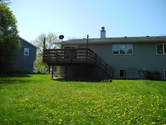 Building Photo - 6702 Jacobs Way
