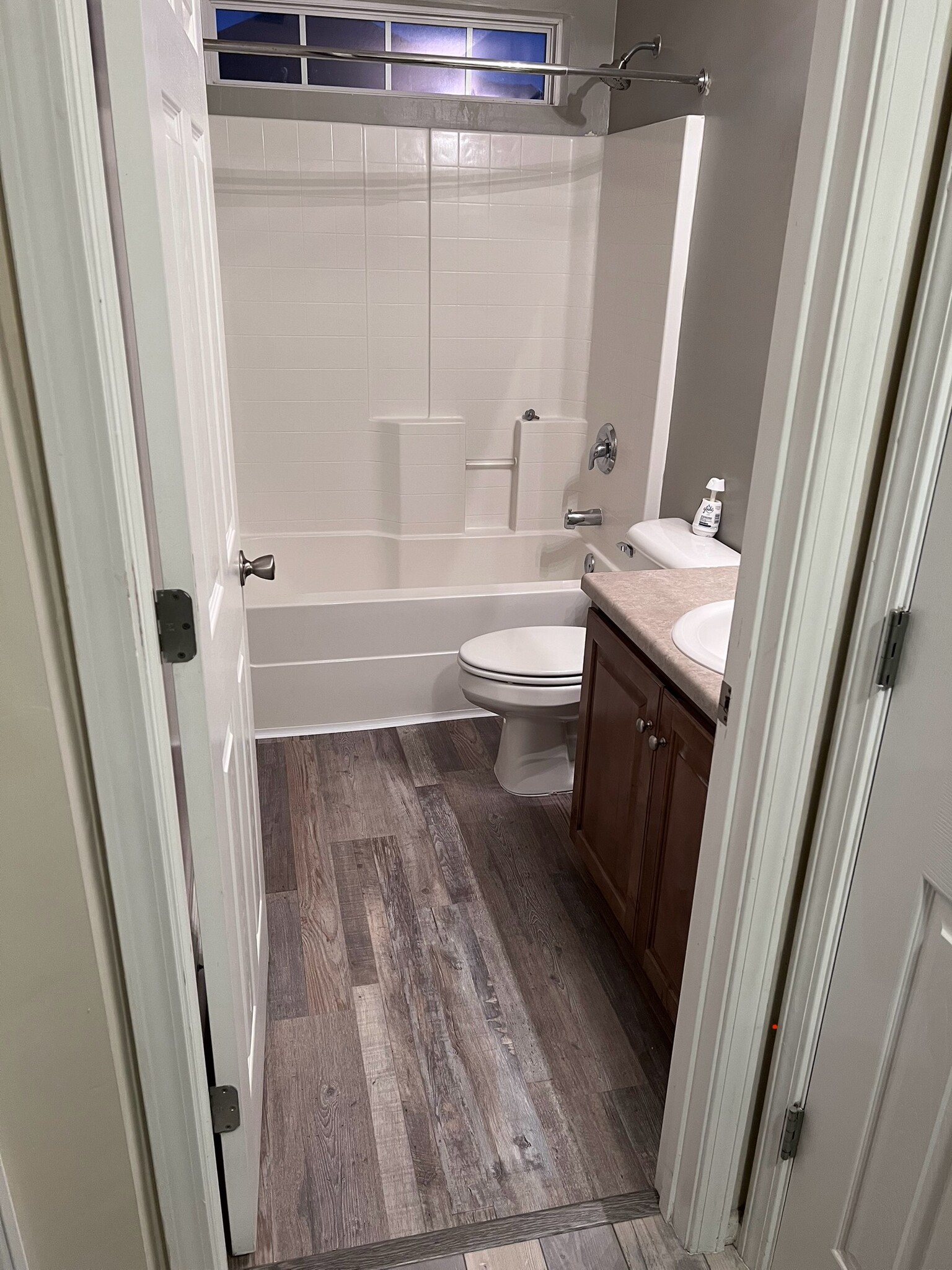 Bath #2 - 110 Creekside Cir