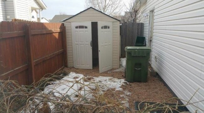 Building Photo - Beautiful 4 Bedroom Home in West Greeley – Available in May!