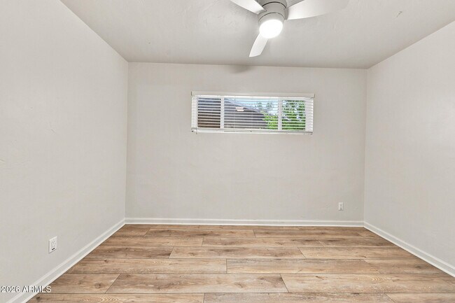 Building Photo - 411 E Wigwam Blvd