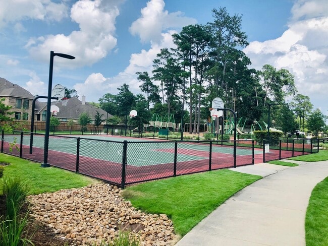 Building Photo - 29021 Cherrywood Ln