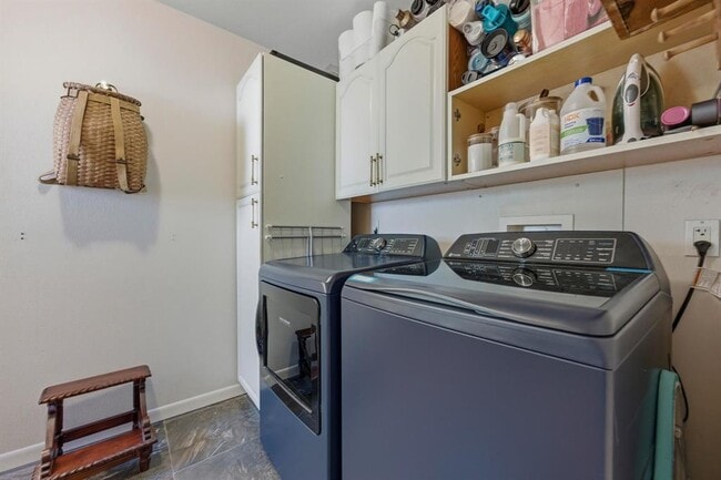 Building Photo - 1101 Arcadia Ave