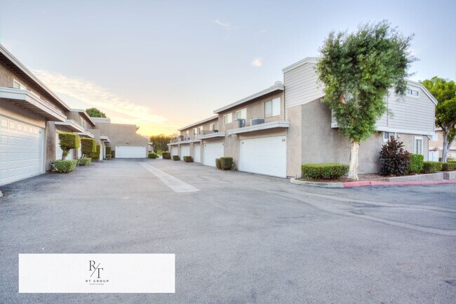 Building Photo - 15748 Tetley St