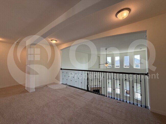 Building Photo - 1165 Clearwater Dr