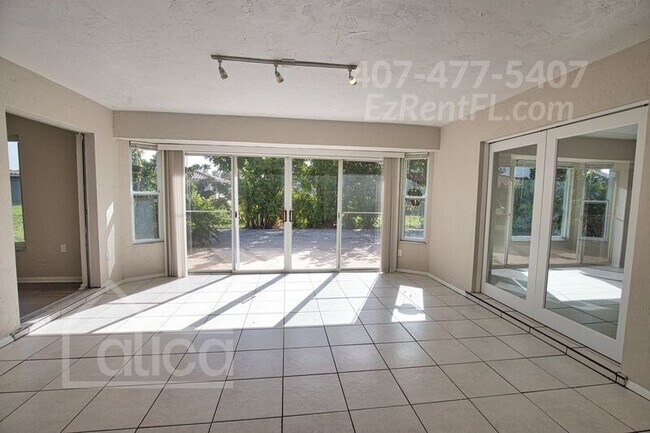 Building Photo - 2 Brentwood Ln