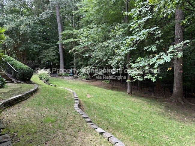 Building Photo - 10 Postbridge Ct