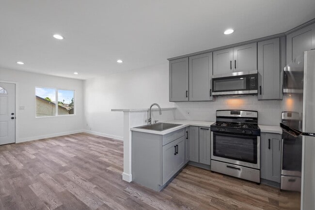 Primary Photo - 1308 N Mulberry St