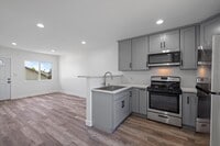 Building Photo - 1308 N Mulberry St