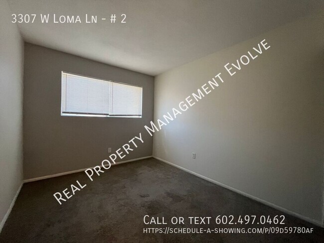 Building Photo - Updated Phoenix Condo -- MOVE-IN SPECIAL: ...