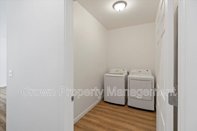 Building Photo - 133 Bench Run