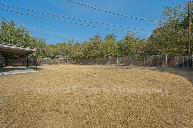 Building Photo - 5301 Stanley Keller Rd
