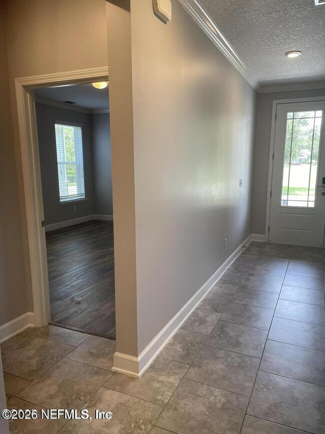 Building Photo - 142 Jackrabbit Trl