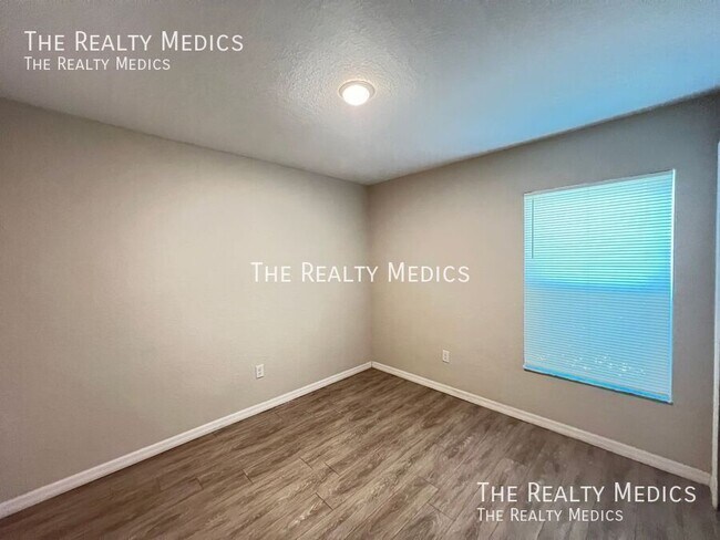 Building Photo - 41 Juniper Pass