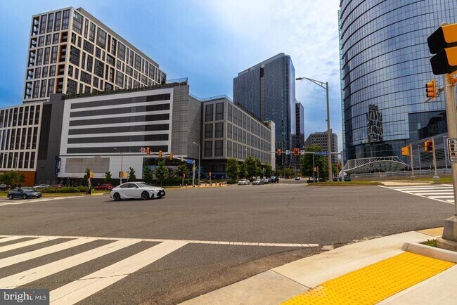 Building Photo - 1600 Spring Gate Dr.