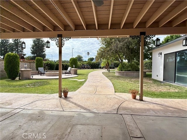 Building Photo - 9455 Brandon Ct