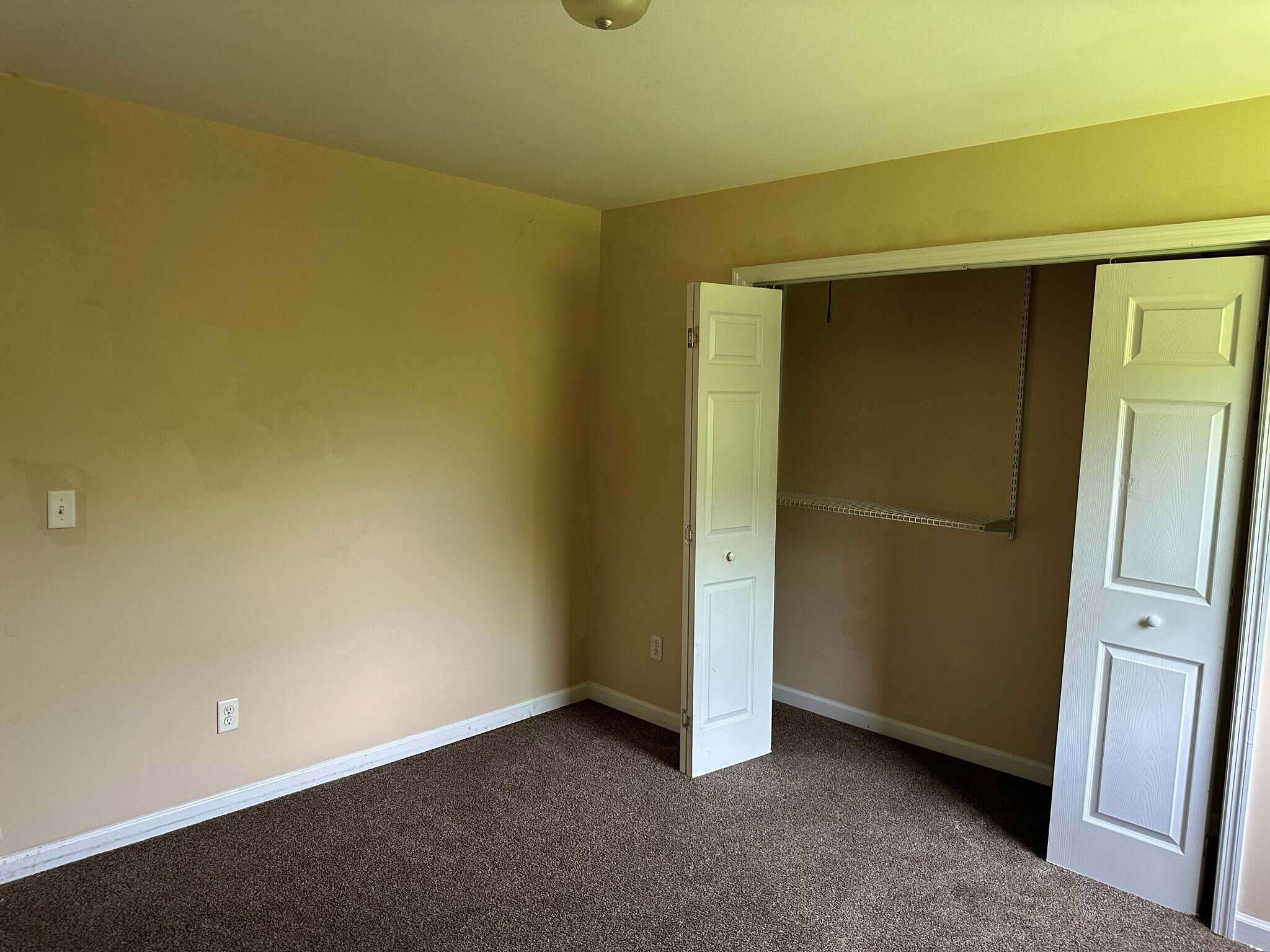 Building Photo - 105 Chesapeake Ct