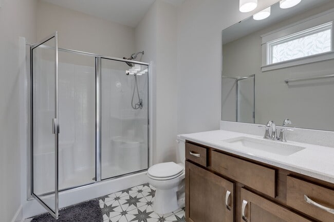 Building Photo - 5043 High Pk Hl Dr