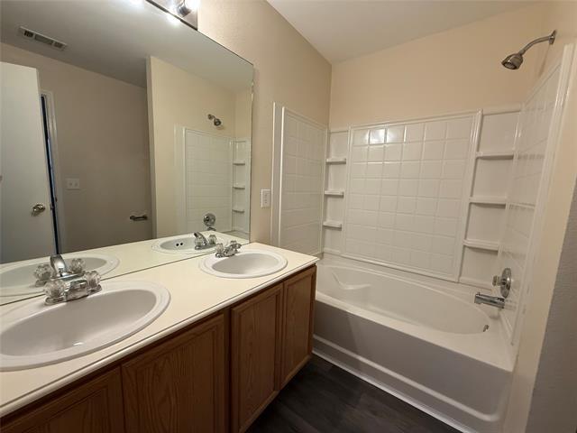Building Photo - 8801 Tumbleweed Dr