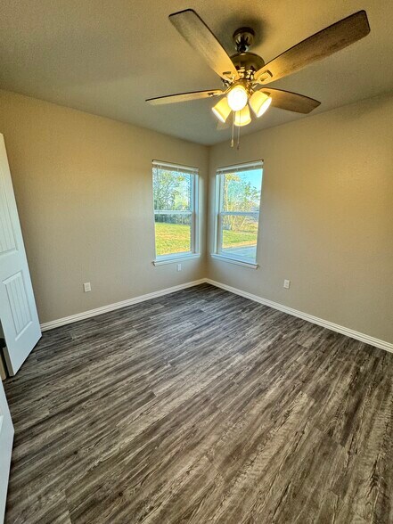 Third bedroom - 3609 Gallant Fox Ave