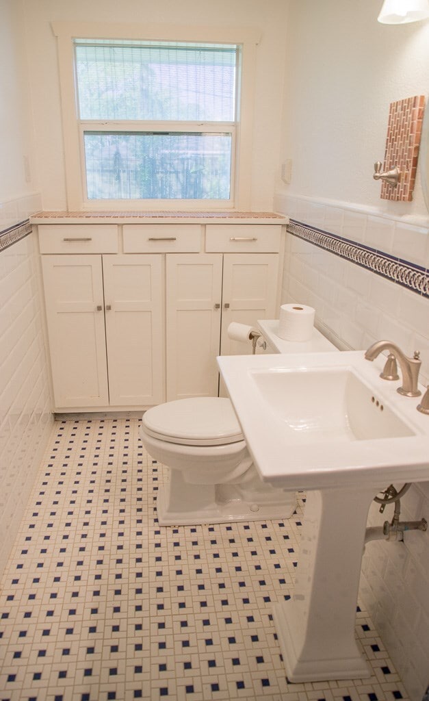 Building Photo - 9010 Linkmeadow Ln