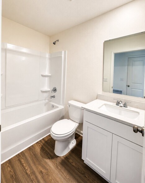 Building Photo - 135 Tiger Lily Ln