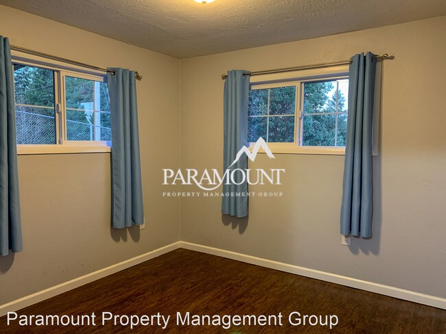 Building Photo - 2 br, 1 bath House - 3407 Heider Drive NE