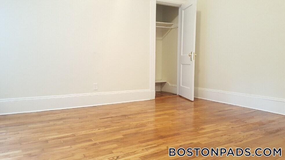 Building Photo - 1334 Commonwealth Avenue