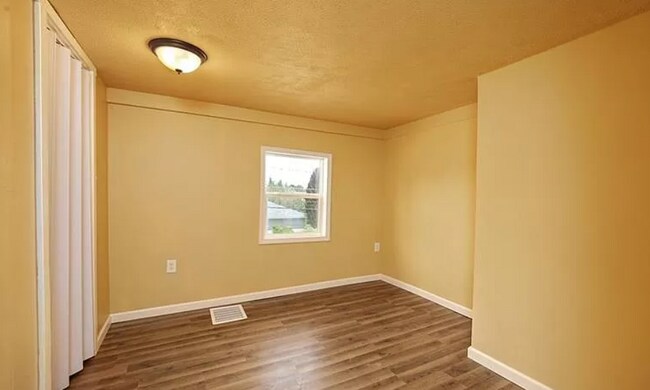 Building Photo - 10 E Berkeley St