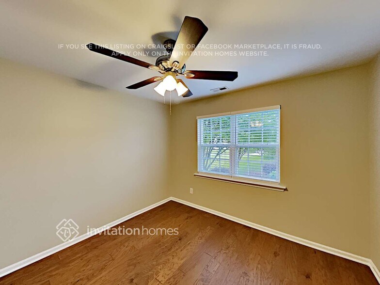 Building Photo - 311 Linsbury Ct