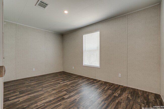 Building Photo - 78 Spanish Oak Rd