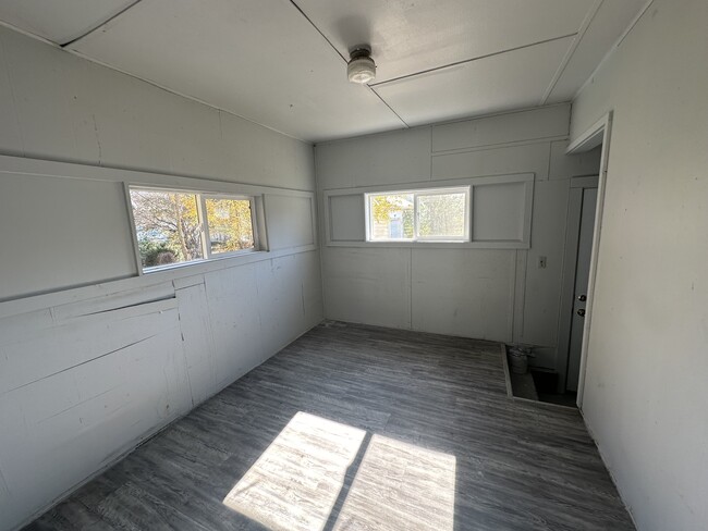 Building Photo - 19 Elizabeth St