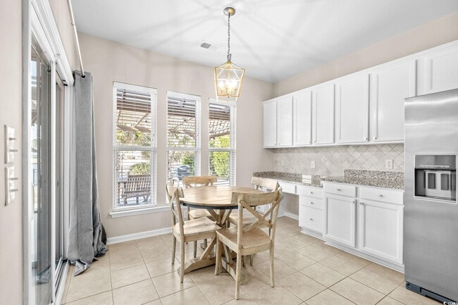 Building Photo - 2401 Hobart St