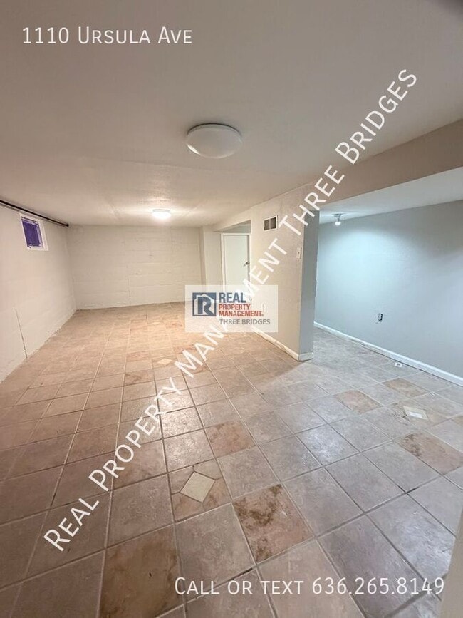 Building Photo - 1110 Ursula Ave