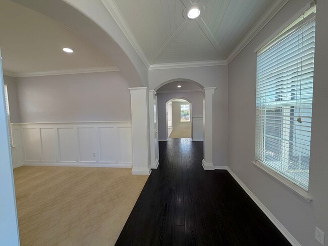 Building Photo - 35614 Bovard St