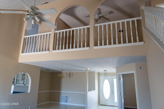 Building Photo - 166 Byrd Dr