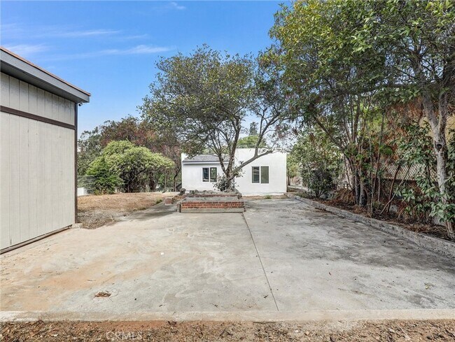 Building Photo - 4126 1st St